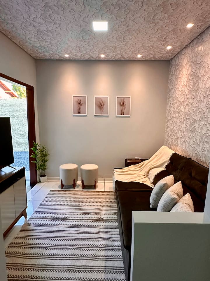Fully equipped, cozy house with parking