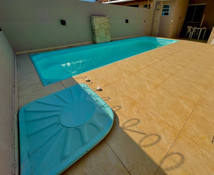 Balneário Céu Azul, Com Piscina - Paranaguá
