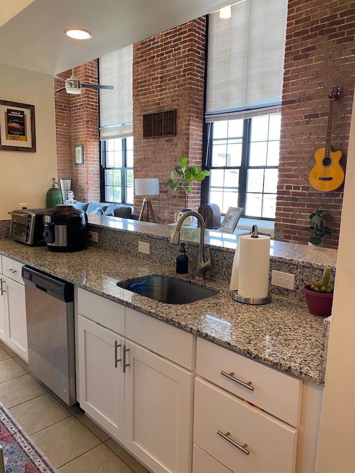 Private Room/bathroom-allentown - Allentown, PA