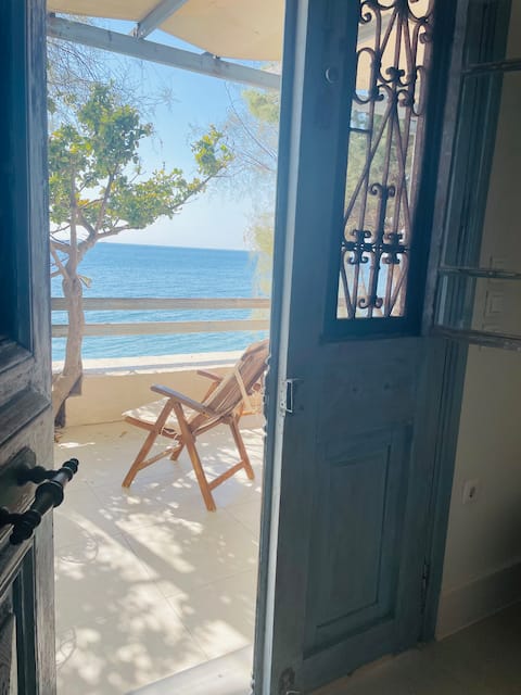 Agia Fotia beach house