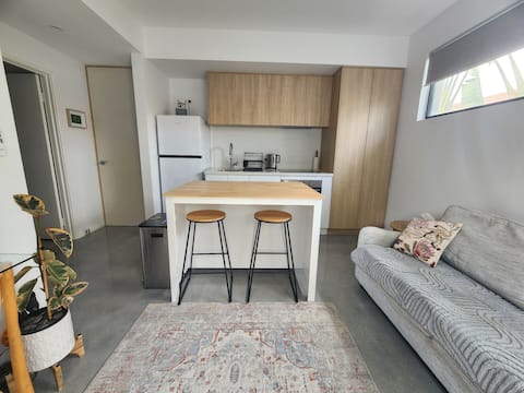 Successful Airbnb property: Private Coastal Retreat_Walk to Cafés Bars & Beach in Scarborough