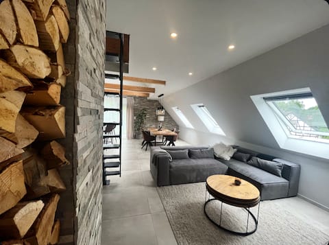 Where the storks clatter