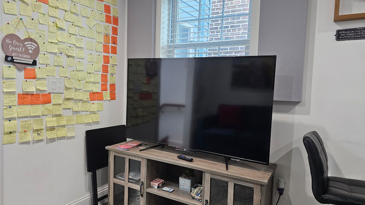 Modern Apartment Suite