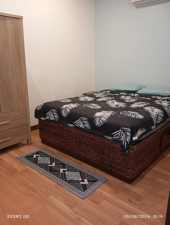 საძინებელი 1