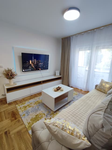 Golden dream apartman