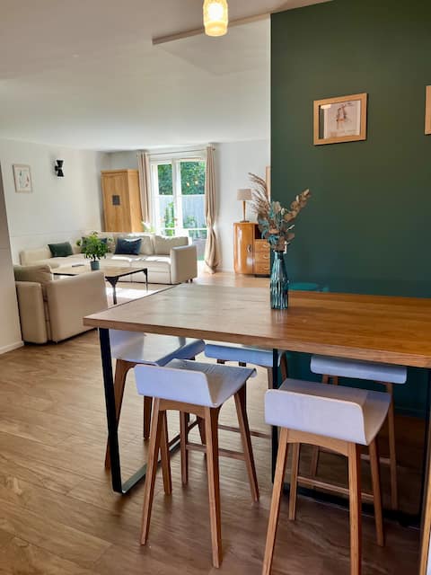 Paris-Montrouge, in a private lane, Metro