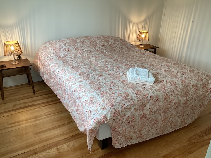 საძინებელი 1