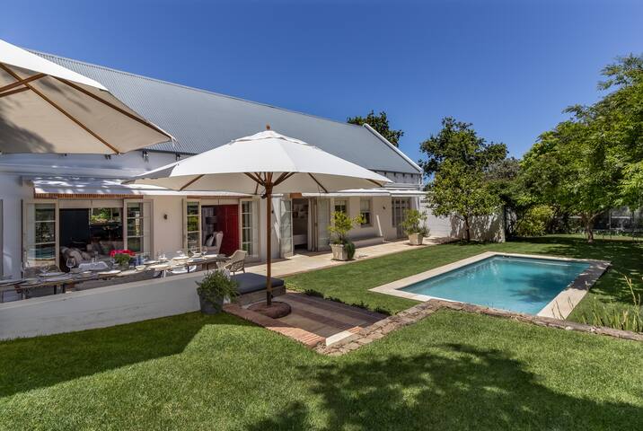 The Coach House gallery image 2