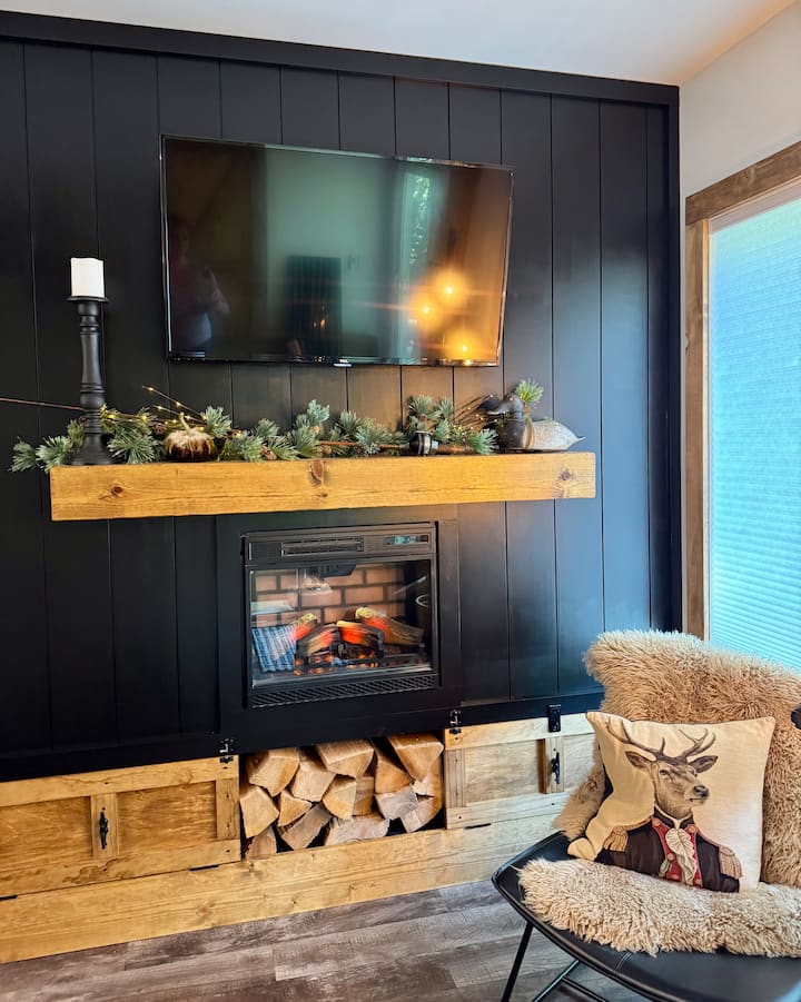 Oconto River Hideaway - Mountain, WI