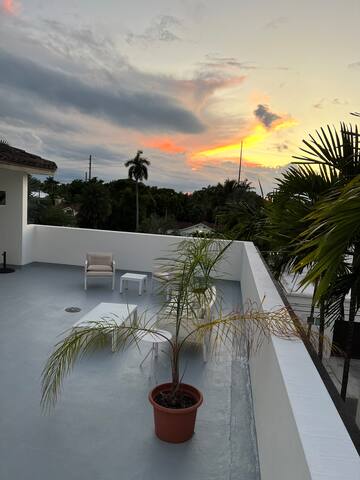 Home Sweet Home In Tarpon River, Fort Lauderdale gallery image 4