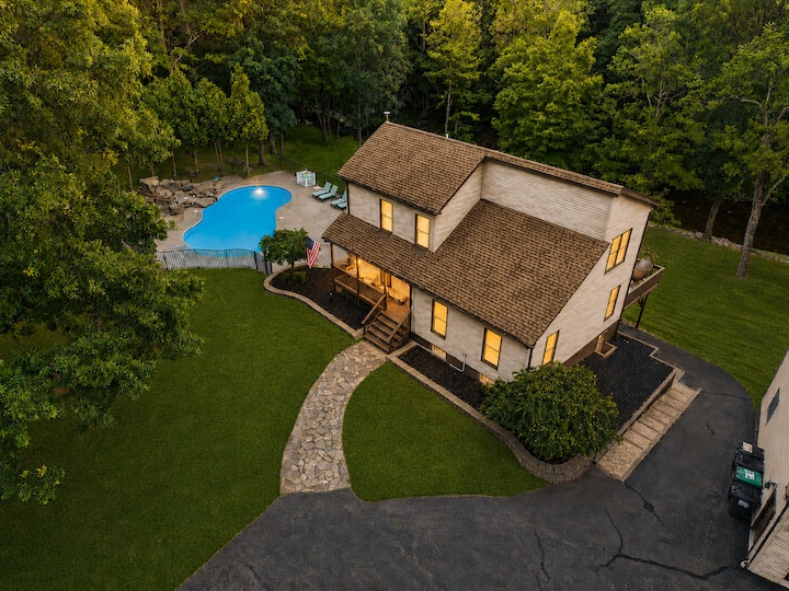 Private Oasis | Pool | Steam Room | 5 Min To Town - Saugerties, NY