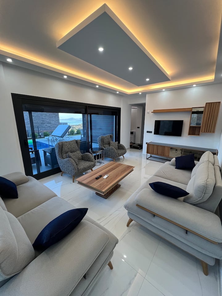 Villa Yakışıklı Bodrum Vue Sur Mer Avec Piscine - Güllük