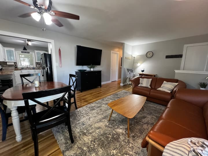 Cozy Fargo Getaway Close To Fargodome - Fargo, ND