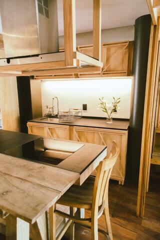 2BR Townhouse in Condesa! gallery image 3