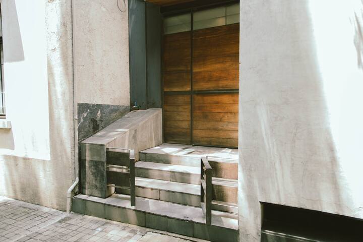 2BR Townhouse in Condesa! gallery image 4