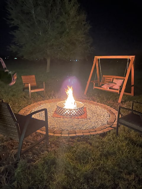 Skyblue Ranch, Peaceful Getaway with Pool!Pets!