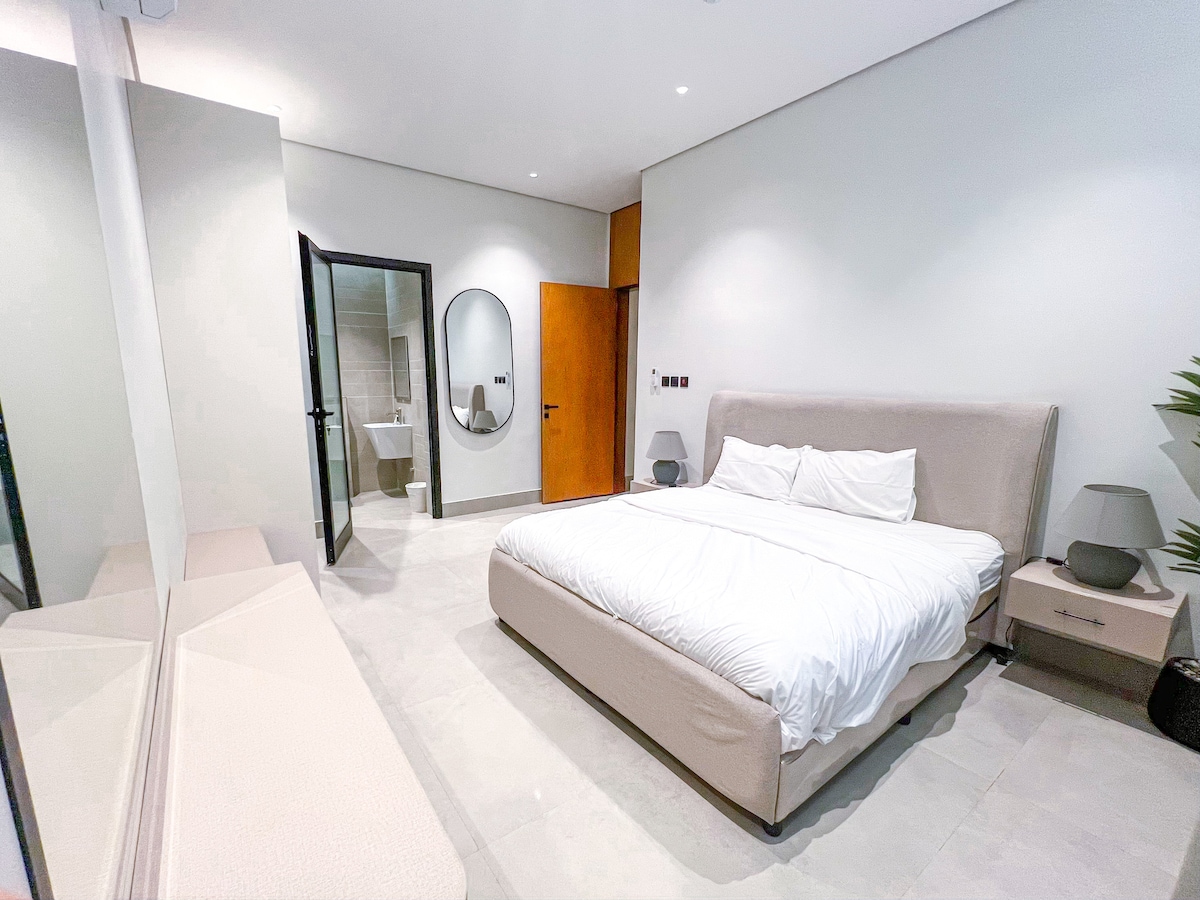 ห้องนอนใหญ่