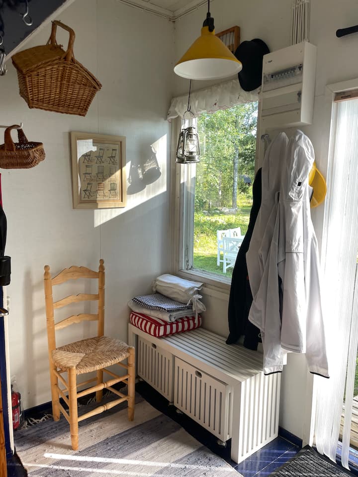 Paratiisipaikka Järven Rannalla - Luhanka