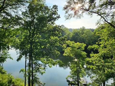 The Post on Rocky River | Waterfront Retreat