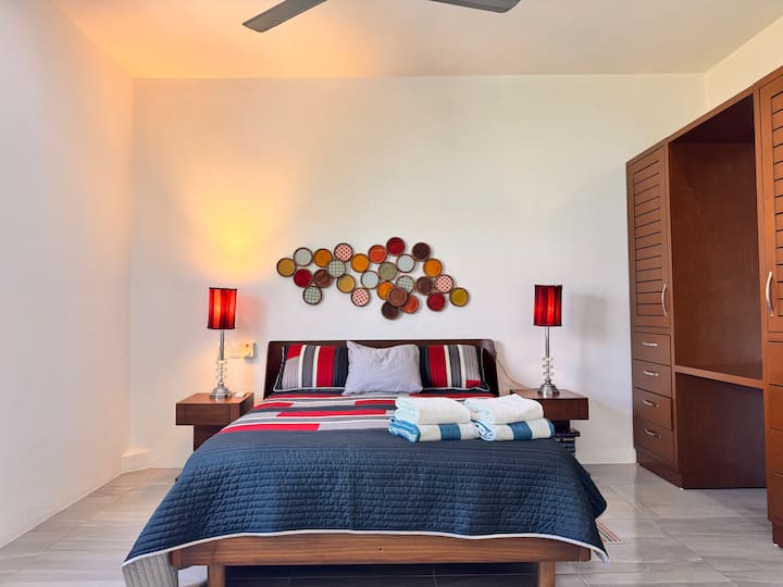 Charming Cozumel Apt, Sleeps 4 - Cozumel