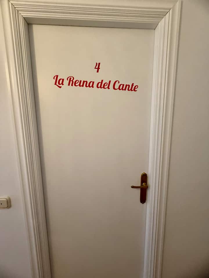Dhomë gjumi 4