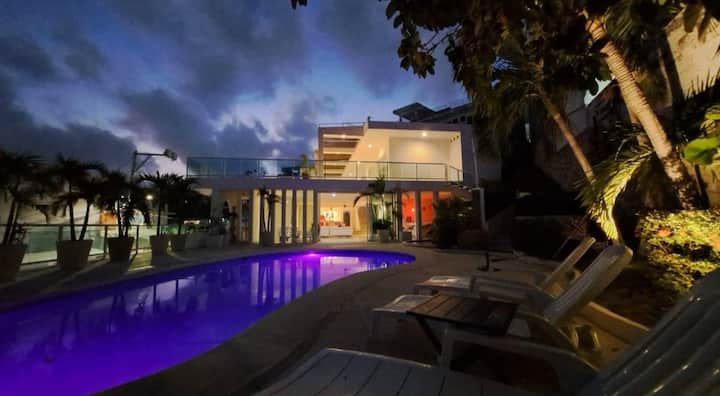 Casa Blanca - Acapulco