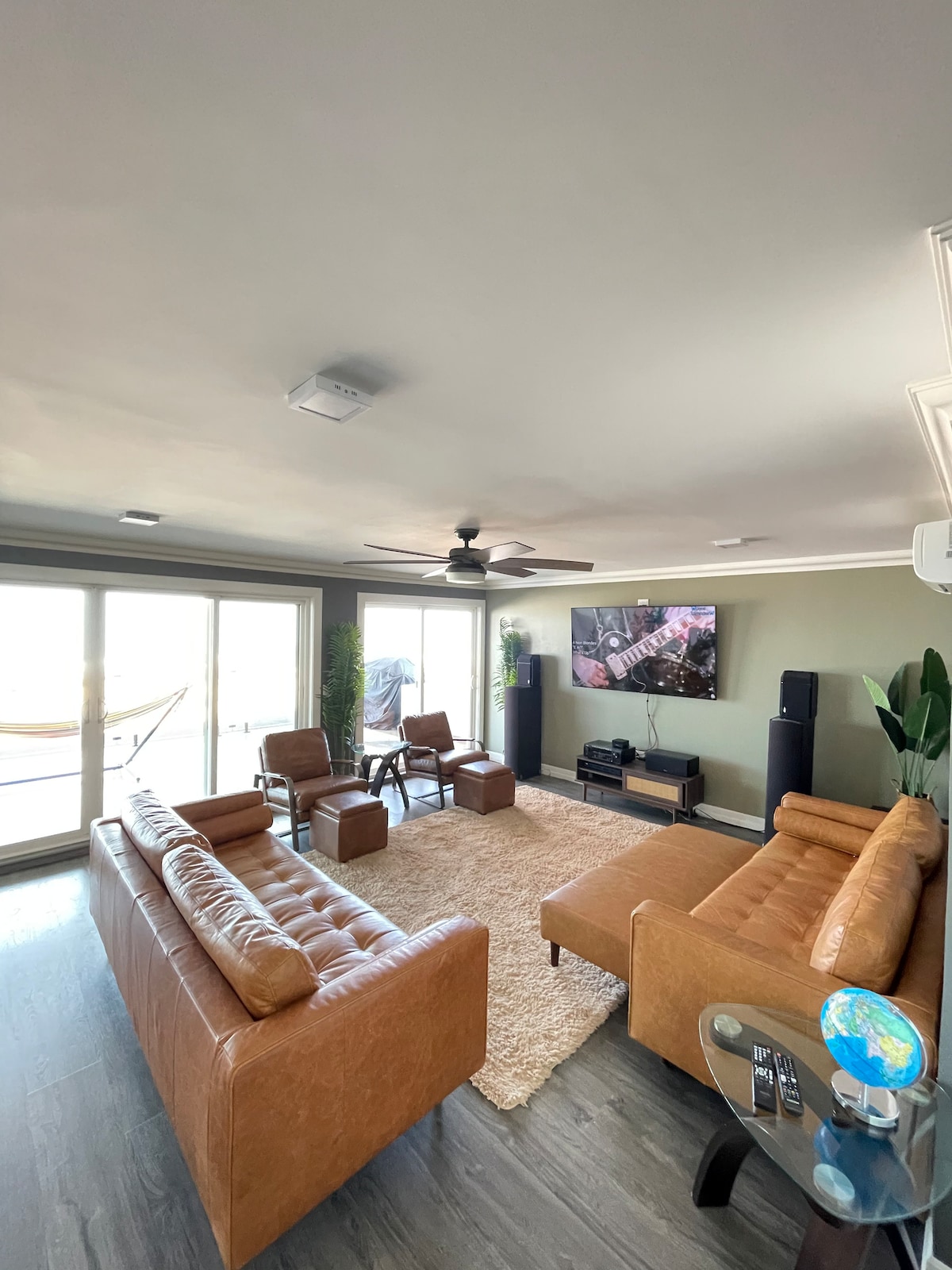 Top performing Airbnb: Casa Dorada in Primo Tapia