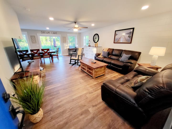Dream Lake Cottage In Lake George+hot Tub+fire Pit - Glens Falls, NY