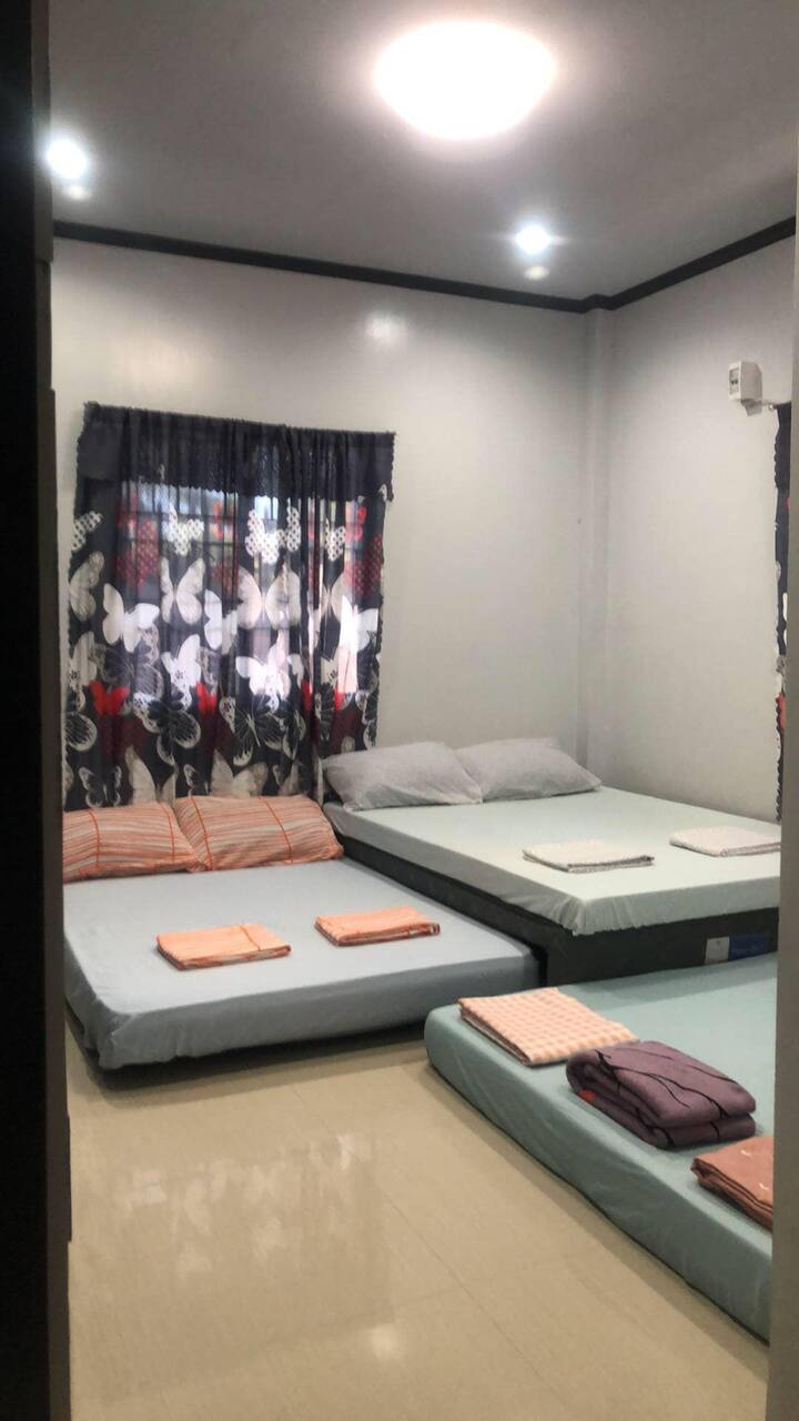 Спалня 2