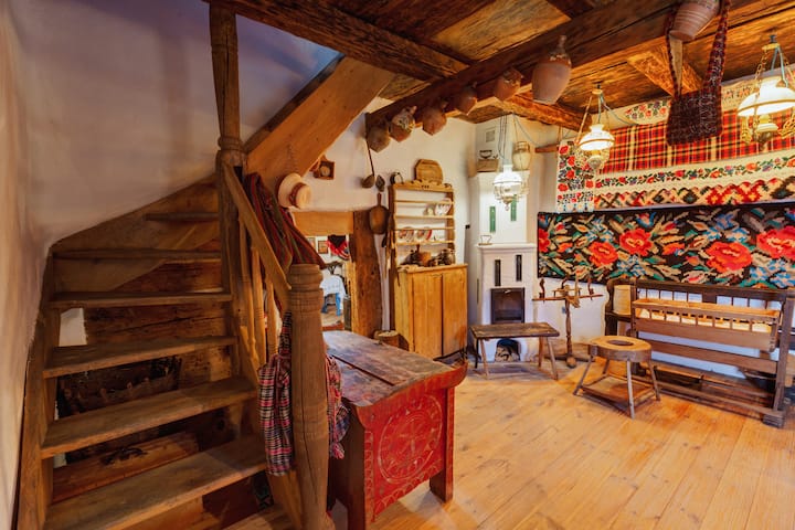 Echoes Of Vlădicu - Muzeul - Cluj-Napoca