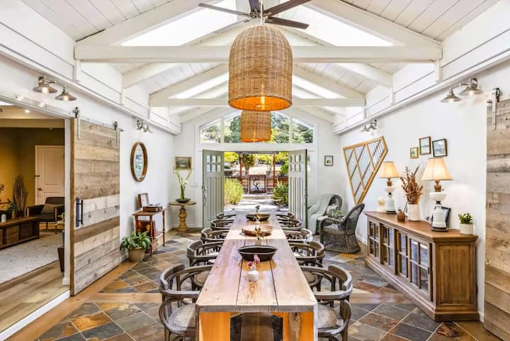 Creekside Wine Country Escape W/ Hottub + Gameroom - Glen Ellen, CA