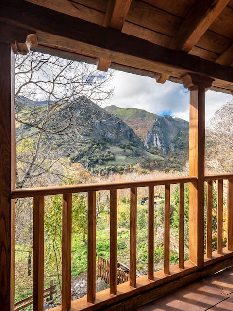 Casa Egeria - Mozarabic Fireplace