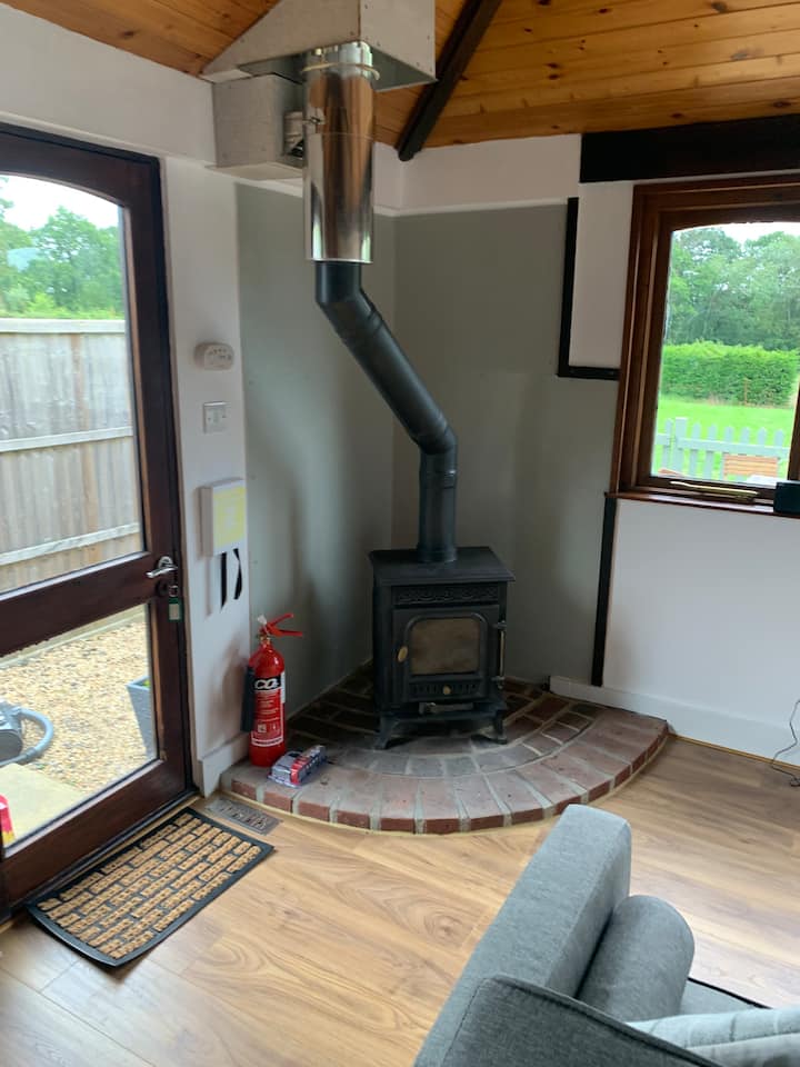 A Quiet Cosy Country Getaway! - South Downs