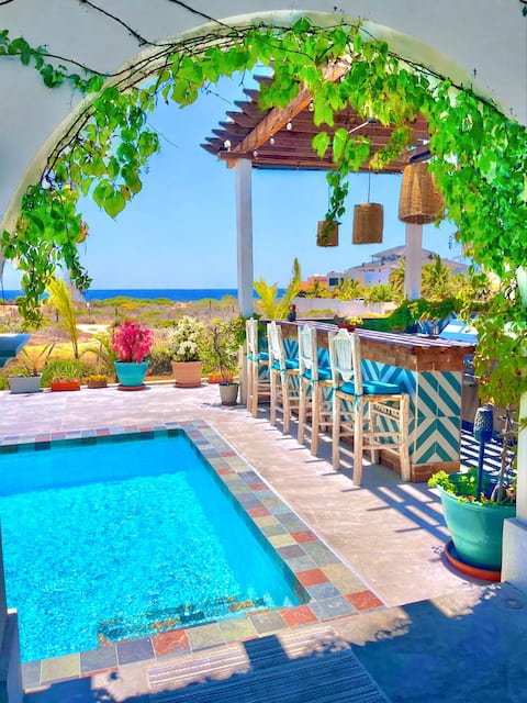 Private House, 1-Min Walk to Beach, Ocean Views