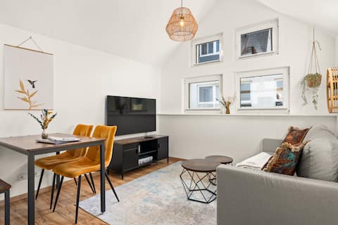 Top Airbnb: Kolibri - Design Maisonette + Switch & Streaming in Marburg