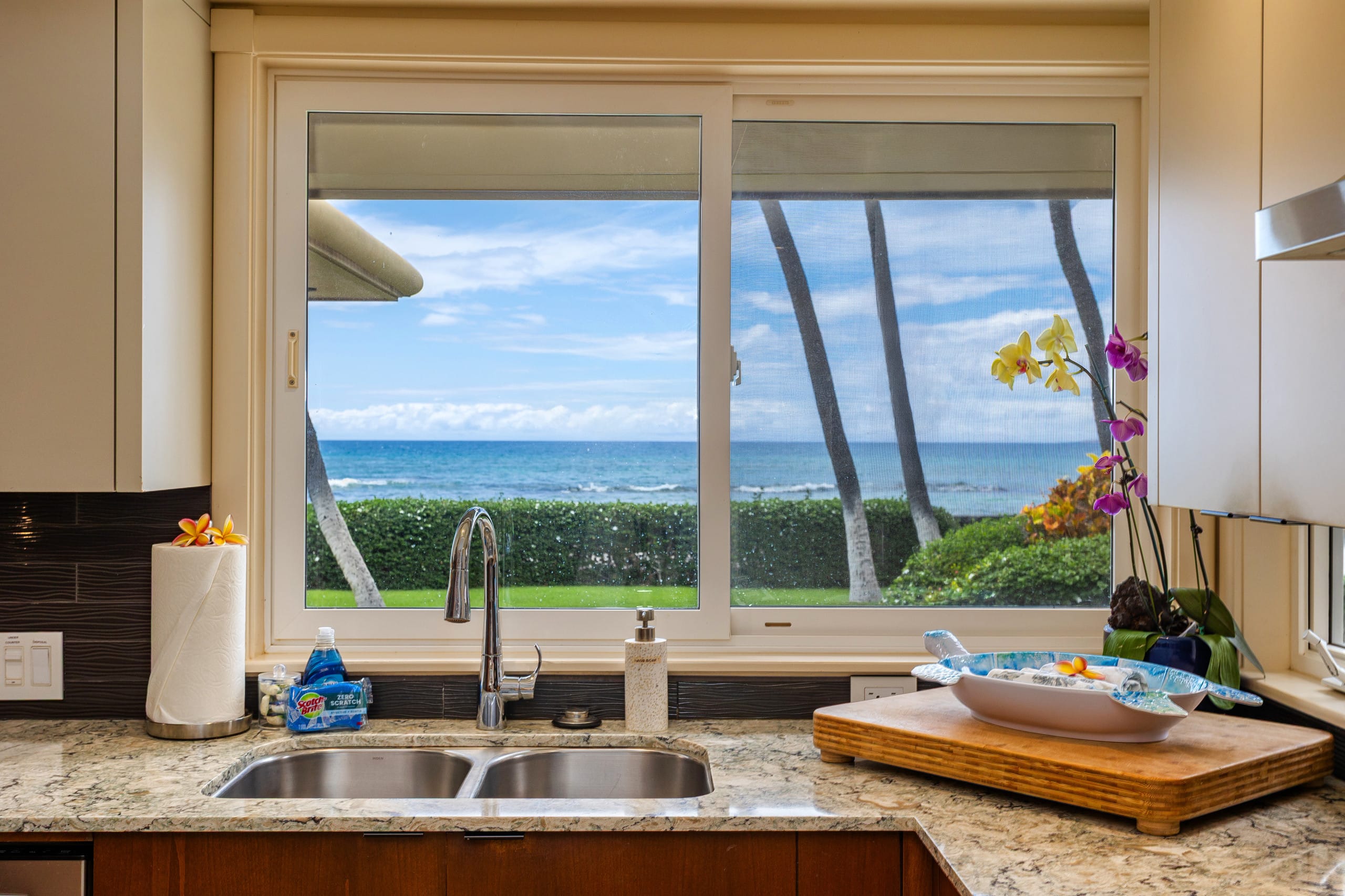 Home in Waimea · ★5.0 · 3 bedrooms · 3 beds · 3.5 baths - Image 25