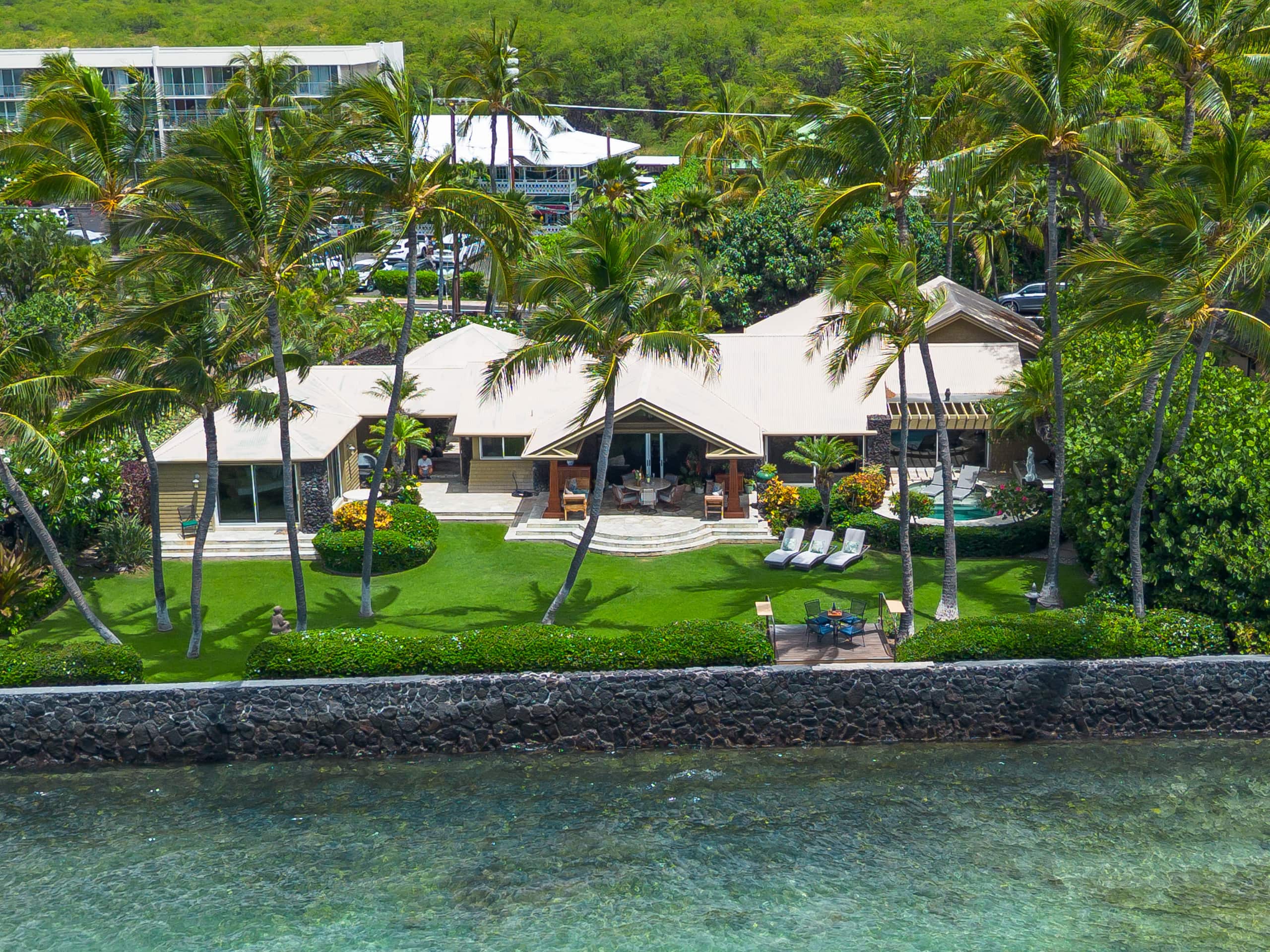 Home in Waimea · ★5.0 · 3 bedrooms · 3 beds · 3.5 baths - Image 1