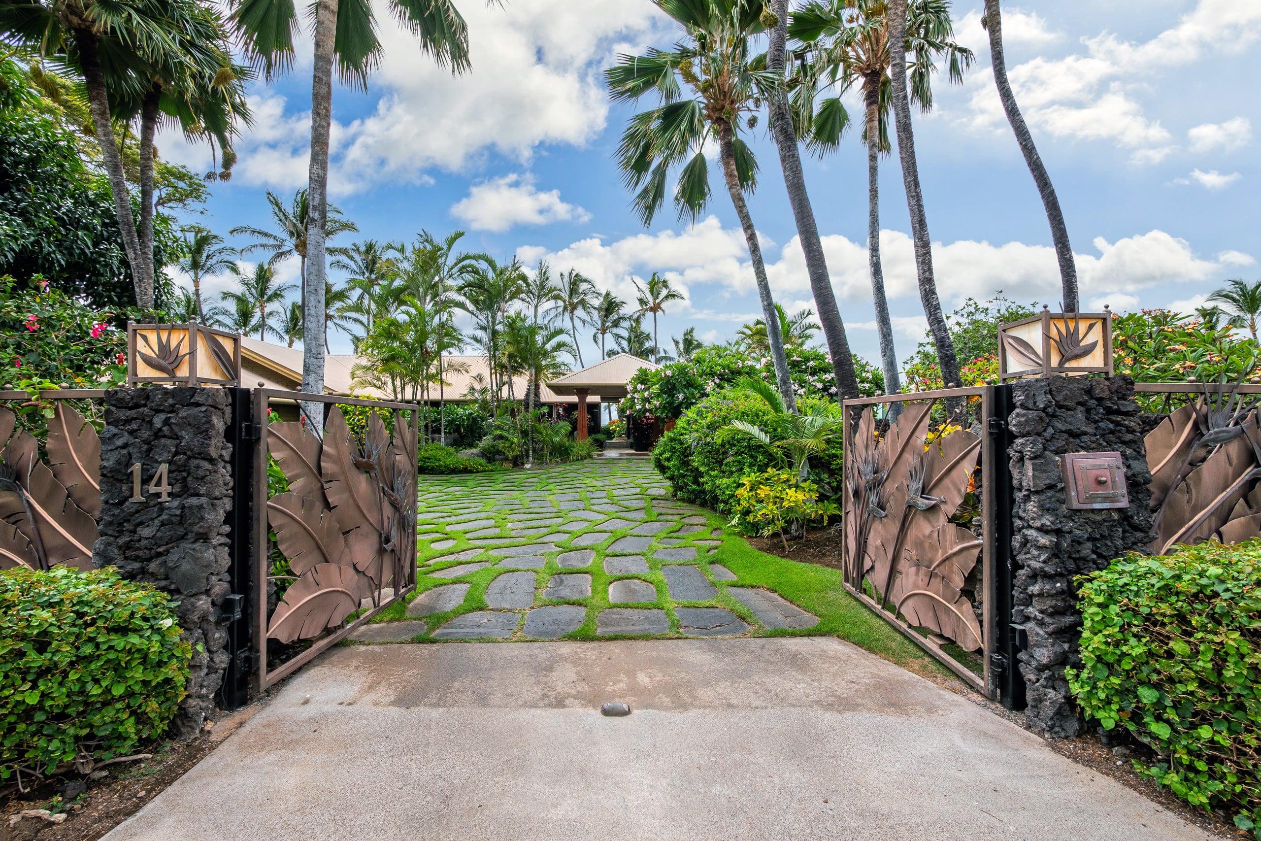 Home in Waimea · ★5.0 · 3 bedrooms · 3 beds · 3.5 baths - Image 22