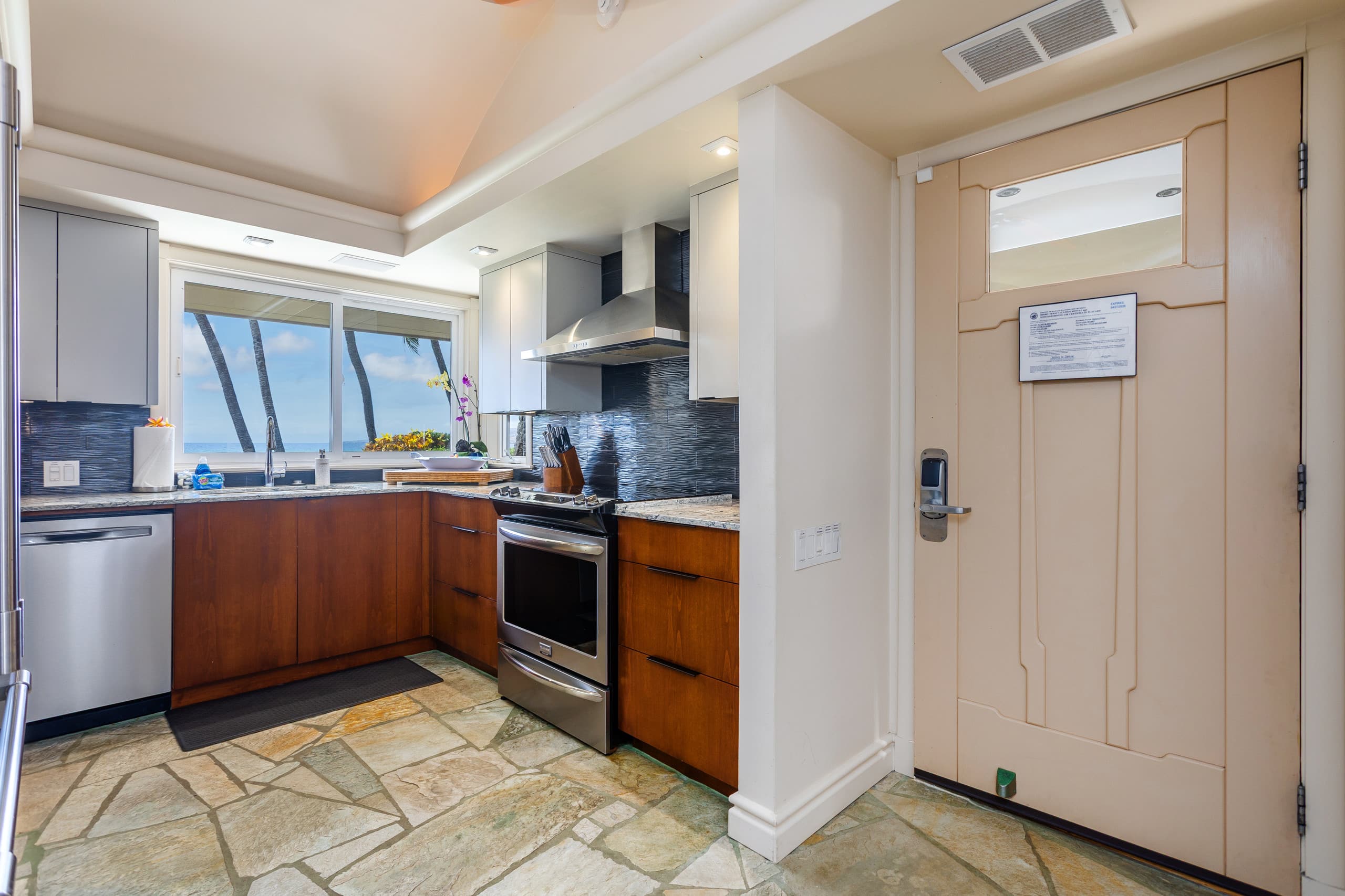 Home in Waimea · ★5.0 · 3 bedrooms · 3 beds · 3.5 baths - Image 26
