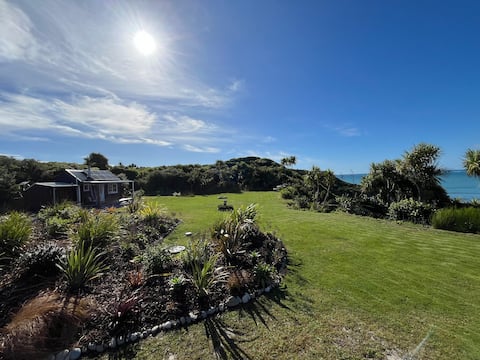Clifftop cabin retreat