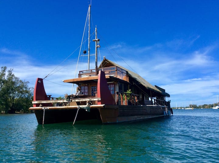 Une Suite Double - Floating House - Tahiti