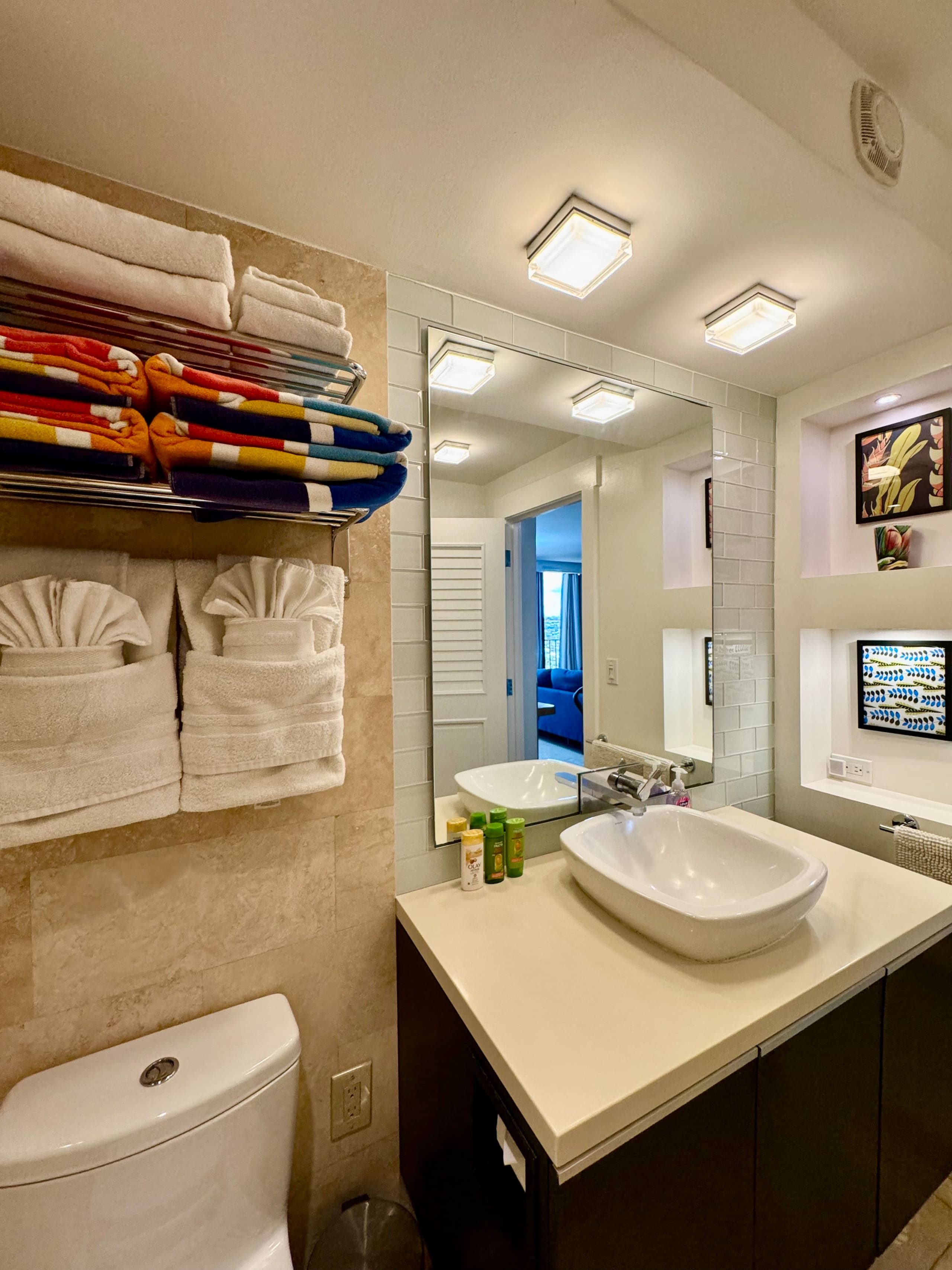 Hotel in Honolulu · ★4.77 · 1 bedroom · 3 beds · 1 private bath - Image 60