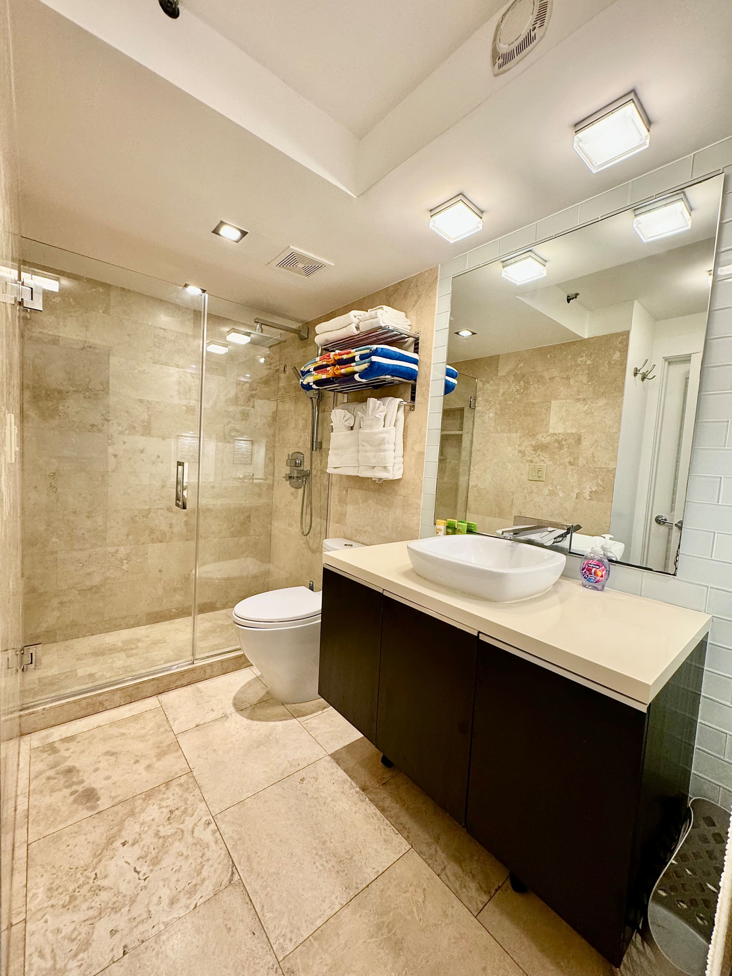 Hotel in Honolulu · ★4.77 · 1 bedroom · 3 beds · 1 private bath - Image 61