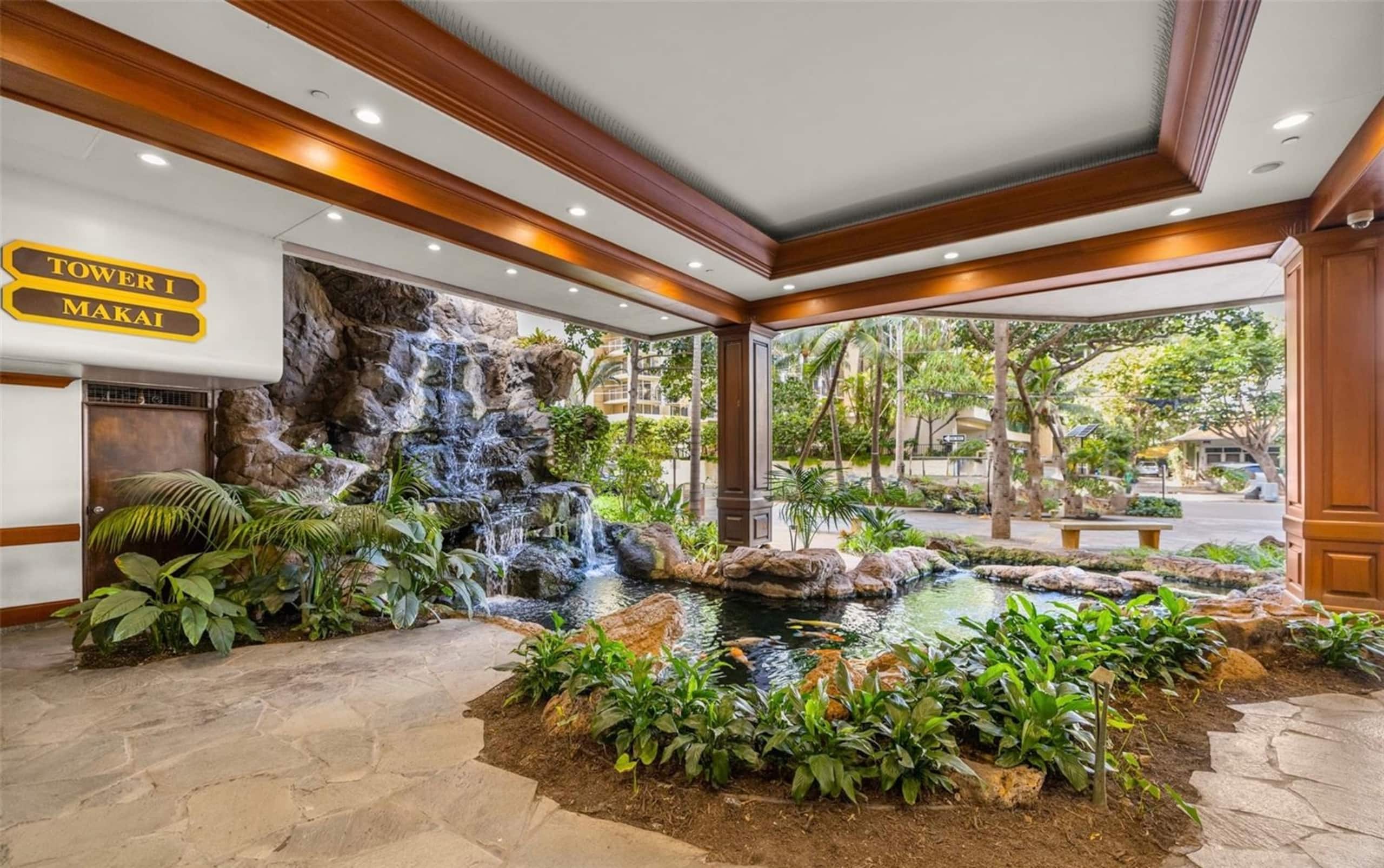 Hotel in Honolulu · ★4.77 · 1 bedroom · 3 beds · 1 private bath - Image 40