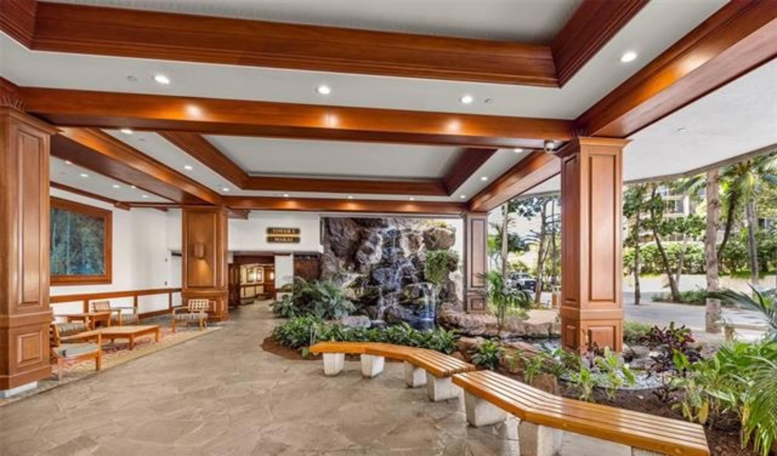 Hotel in Honolulu · ★4.77 · 1 bedroom · 3 beds · 1 private bath - Image 44