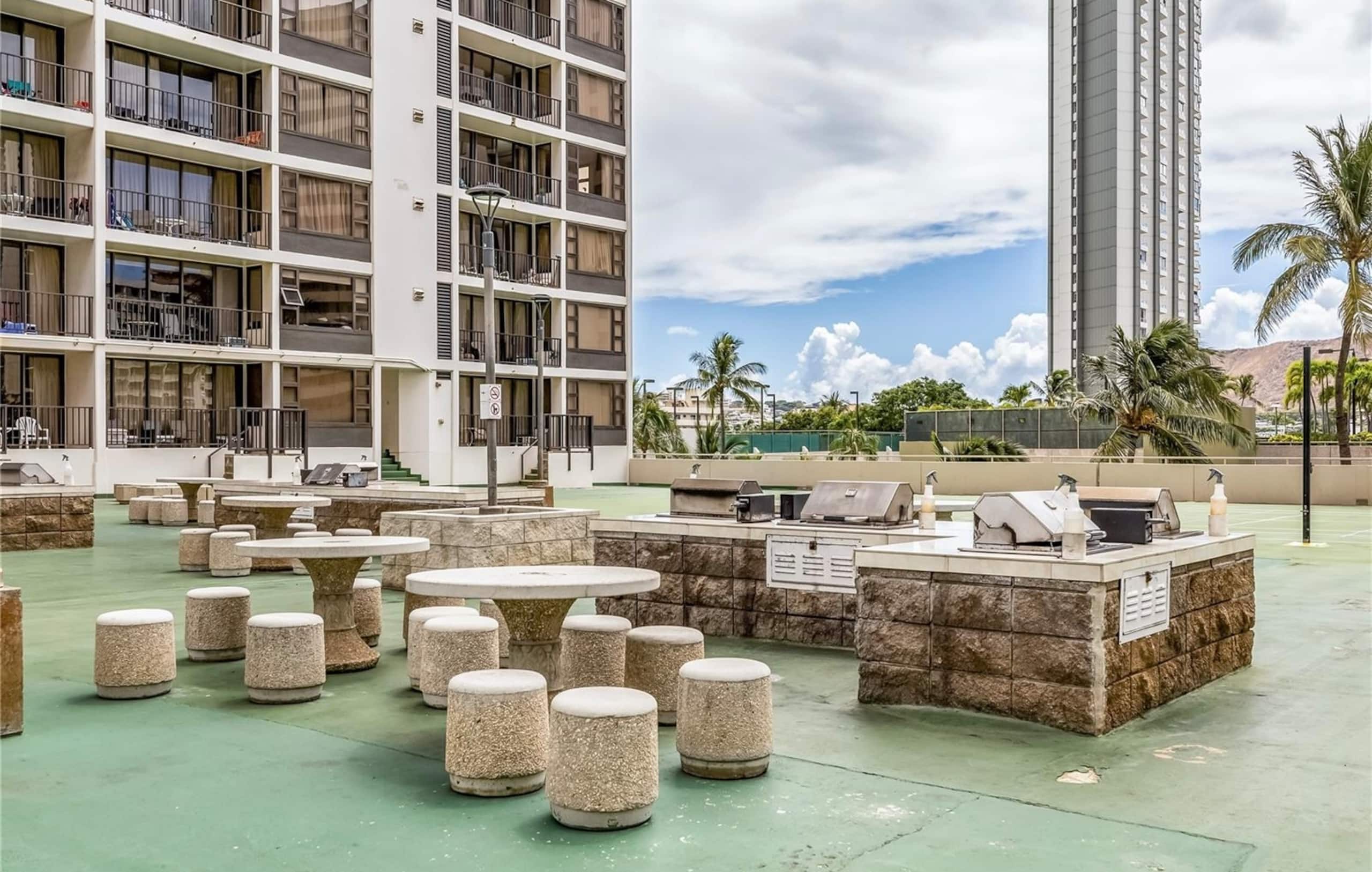 Hotel in Honolulu · ★4.77 · 1 bedroom · 3 beds · 1 private bath - Image 42