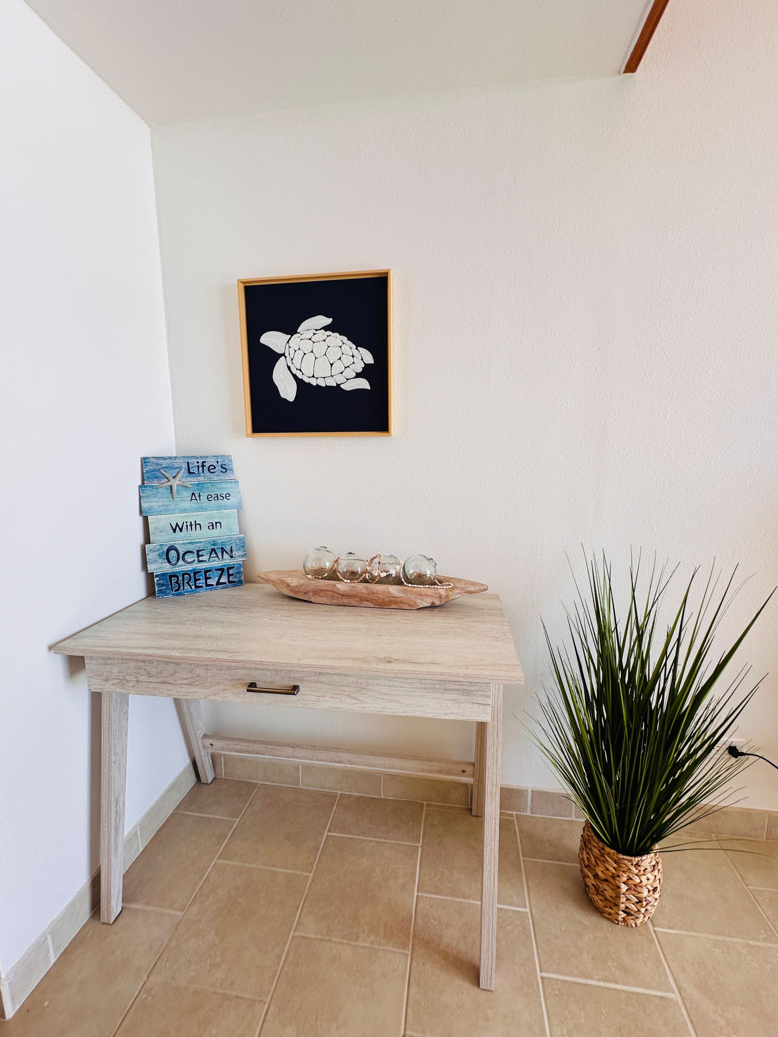 Condo in Waianae · ★4.91 · 1 bedroom · 2 beds · 1 private bath - Image 21