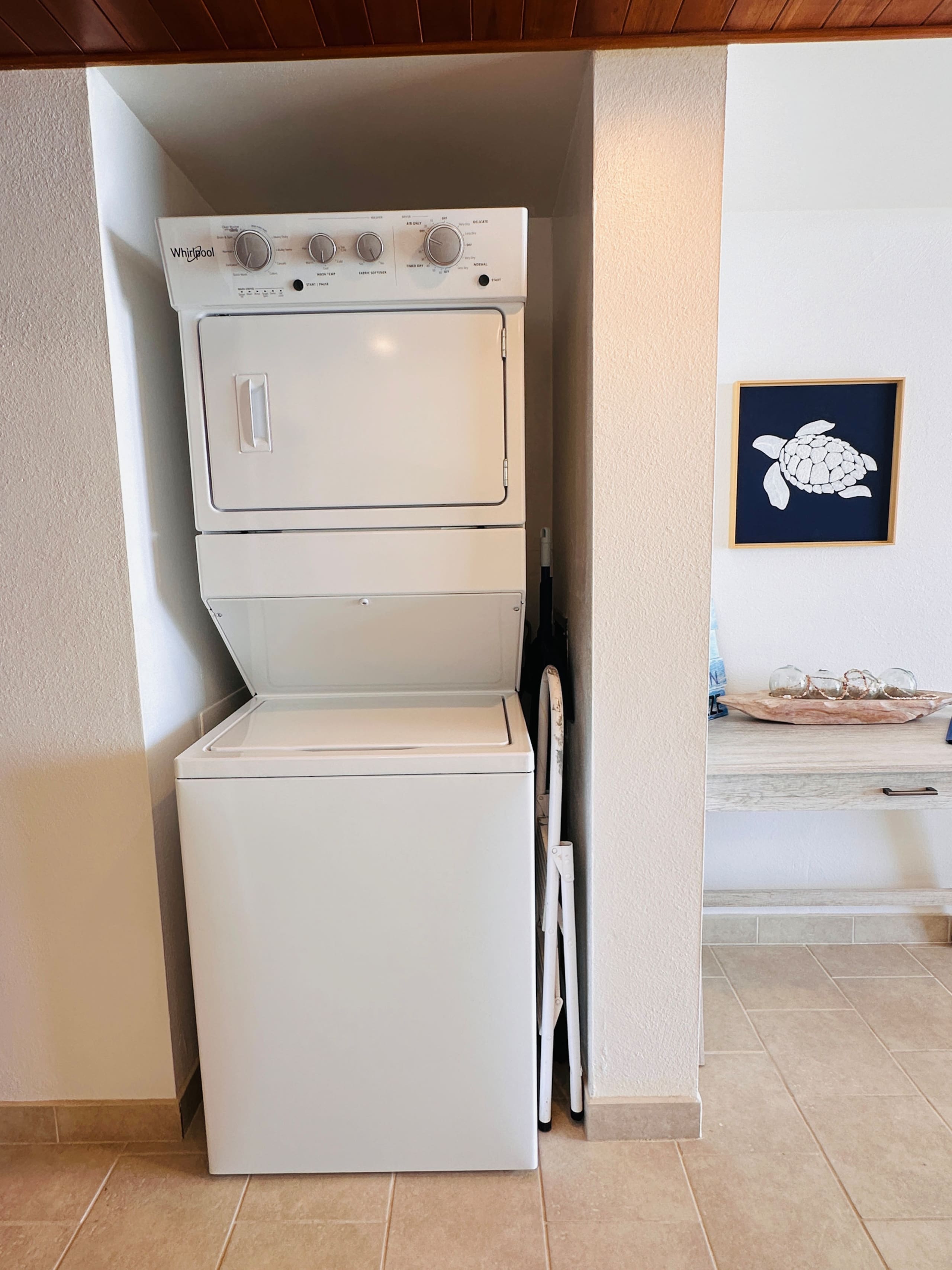 Condo in Waianae · ★4.91 · 1 bedroom · 2 beds · 1 private bath - Image 14