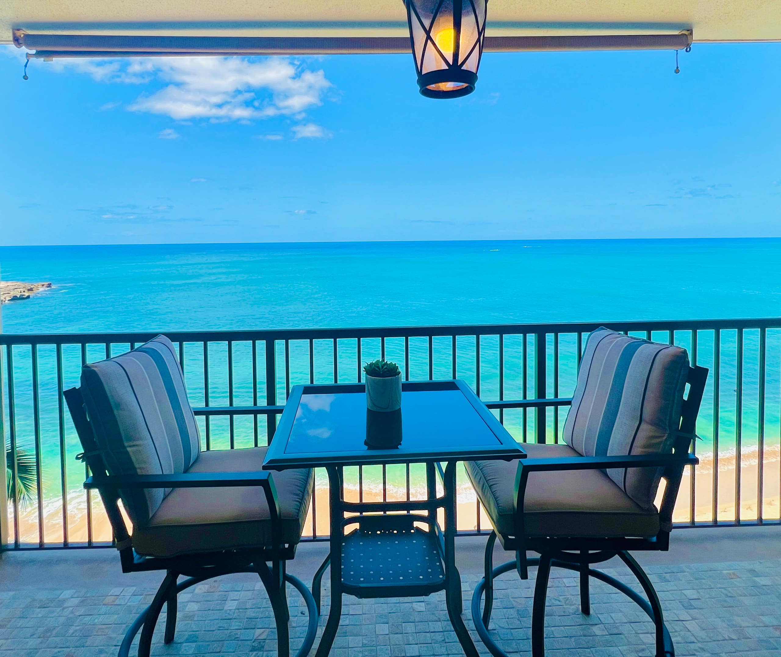 Condo in Waianae · ★4.91 · 1 bedroom · 2 beds · 1 private bath - Image 17