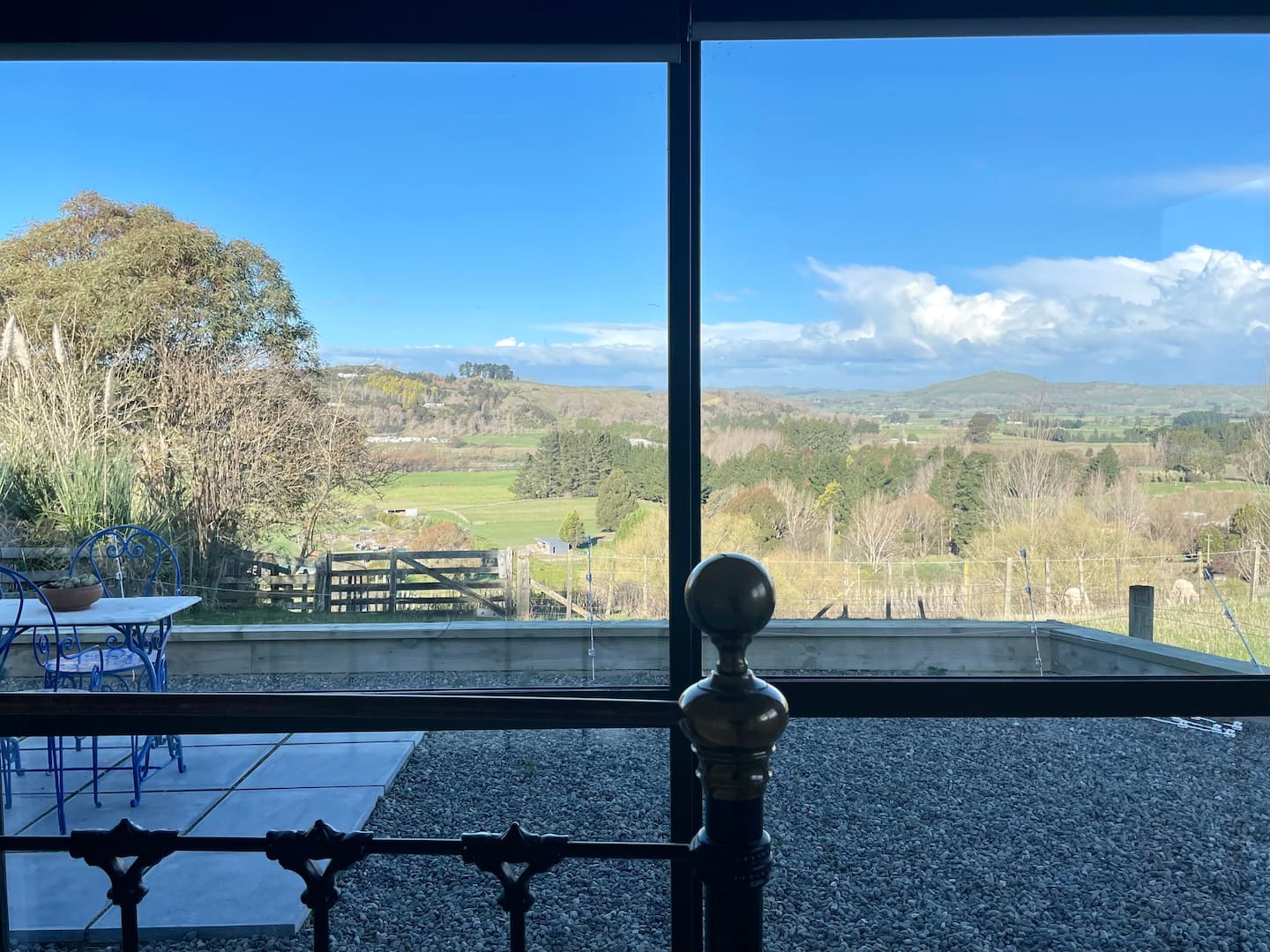 Self Contained With Spectacular Views 3